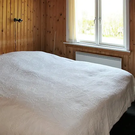 Three-bedroom Holiday In Casa vacanze